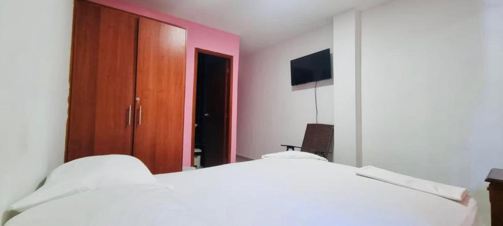 Hostel Green Light Таганга Экстерьер фото